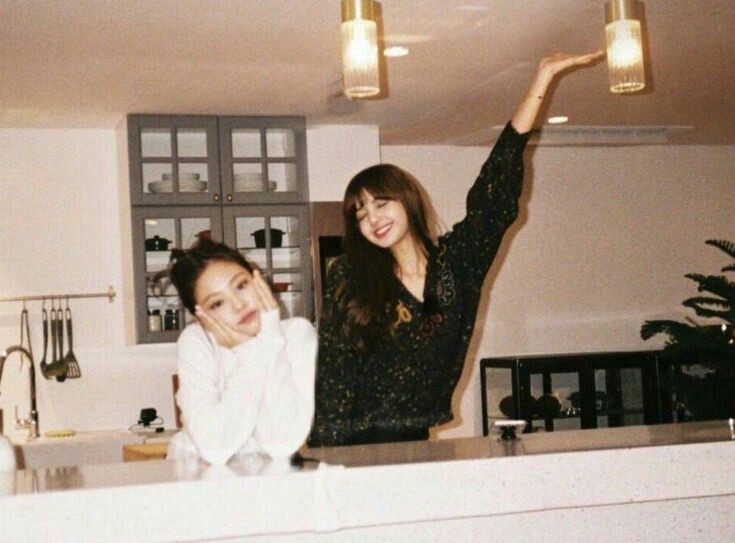 mntzkstella's tweet photo. It's been 2 months, 61 days, 1460 hours and 87600 minutes. Being with 14 dorks are always be the best! Thank you for staying even tho himlay era tayong lahat HAHAHA always take care and also Lahams ko kayo palagi my LP Fam!! Mwa mwa and Skrrt Skrrt 😚💗 https://t.co/5q4yNUdqRZ