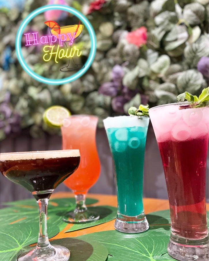 elementsbarldn's tweet photo. Did someone say Happy Hour ?! 🍹🍸

Join us at ElementsBarLdn for Happy Hour ! 

#London #HappyHour #nightout
#drinks #elementsbarldn https://t.co/zFY1QCVREu