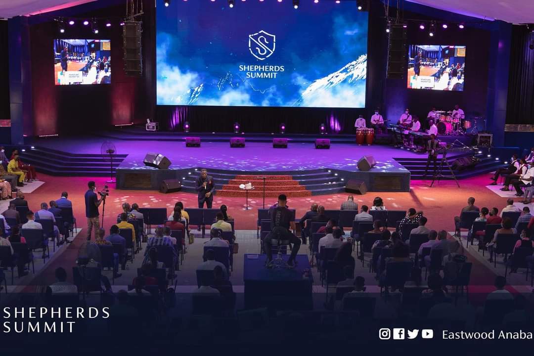 Picture highlights of Day 1, Morning Session of Shepherds Summit 2022.

#PastorEastwood #ShepherdsSummit22