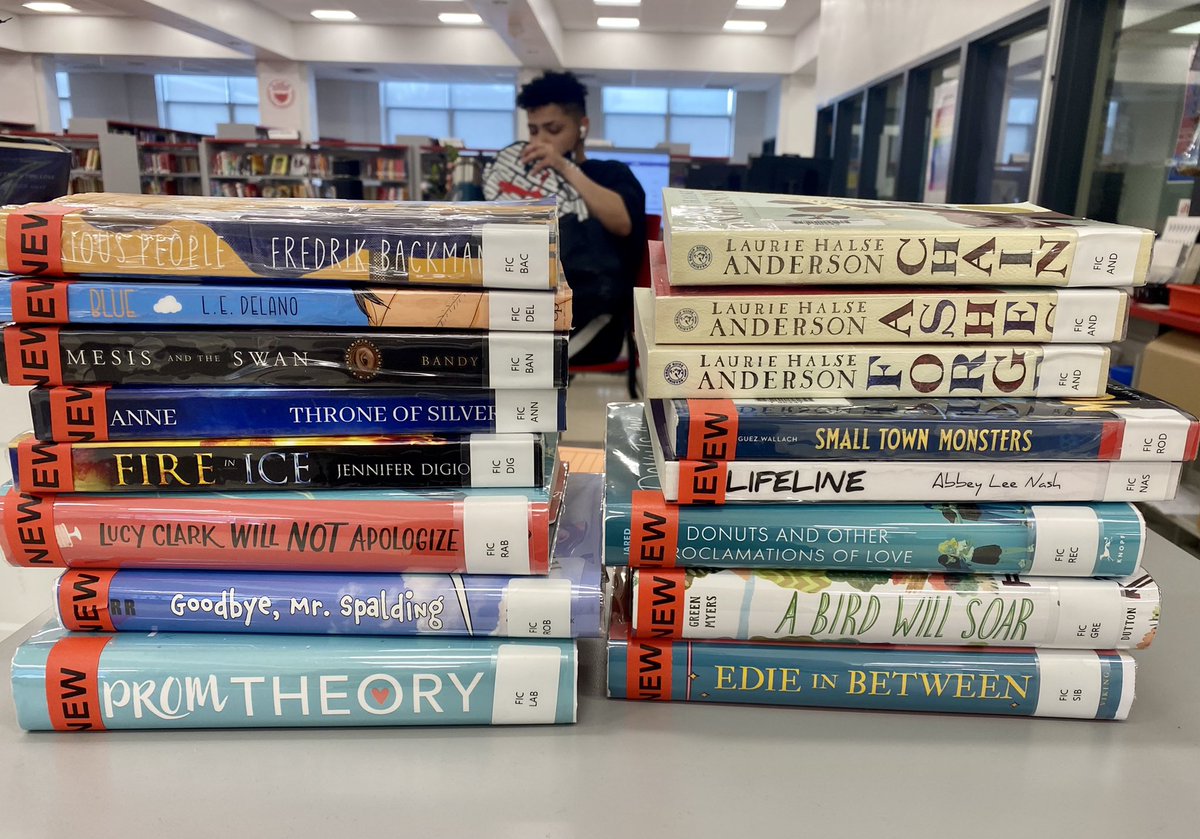 LisaComlyLMS's tweet photo. #newbookalert, @RDGschools RHS students! Head to the #RHSLMC to check out these incredible donations from Eastern PA Chapter of SCBWI, including @Lindsay_Bandy’s Nemesis and the Swan. #RSDproud #librarytwitter #redknightsread https://t.co/p6fuFre4Qn