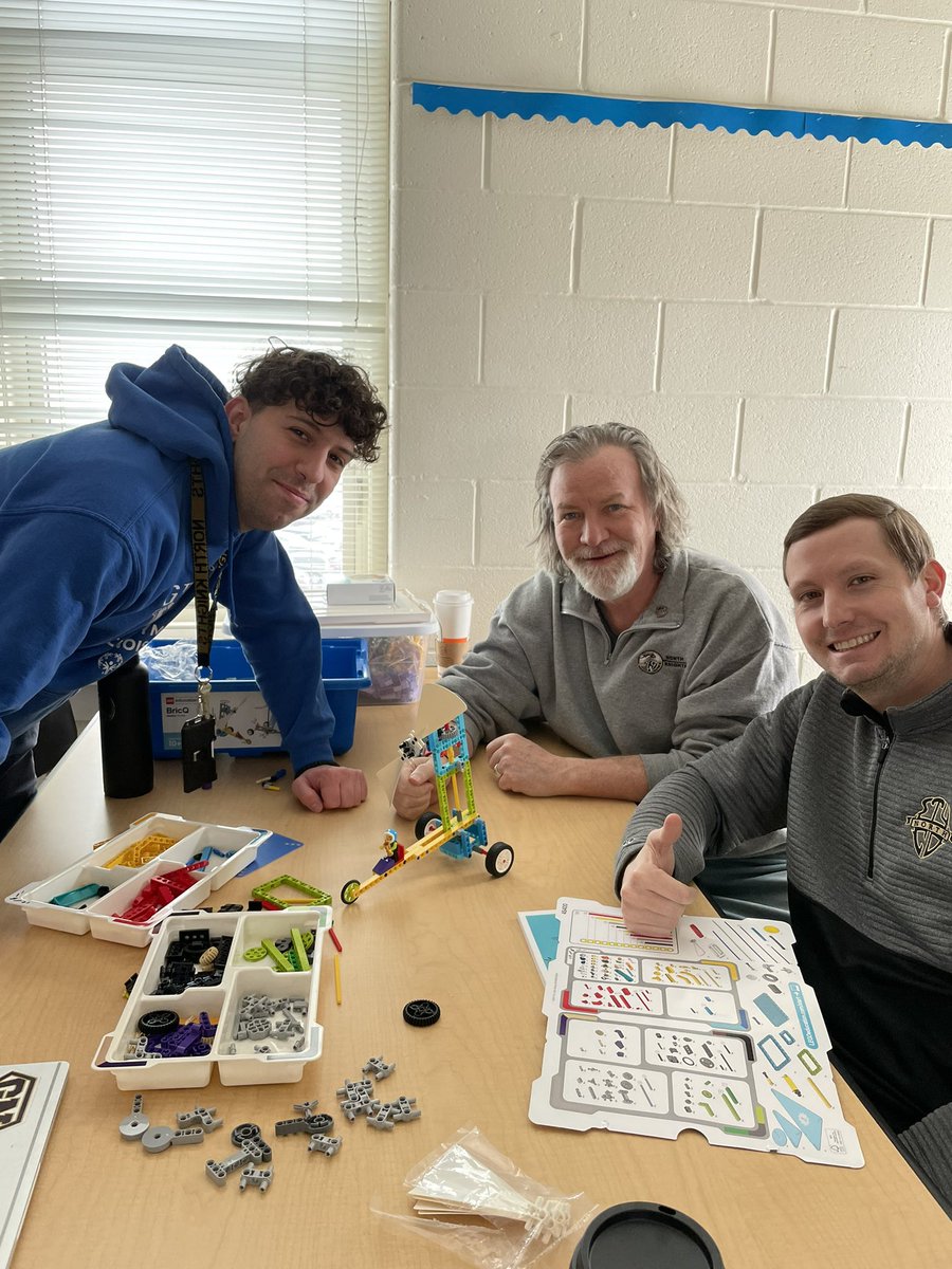 Stephanie Carbone tweet media