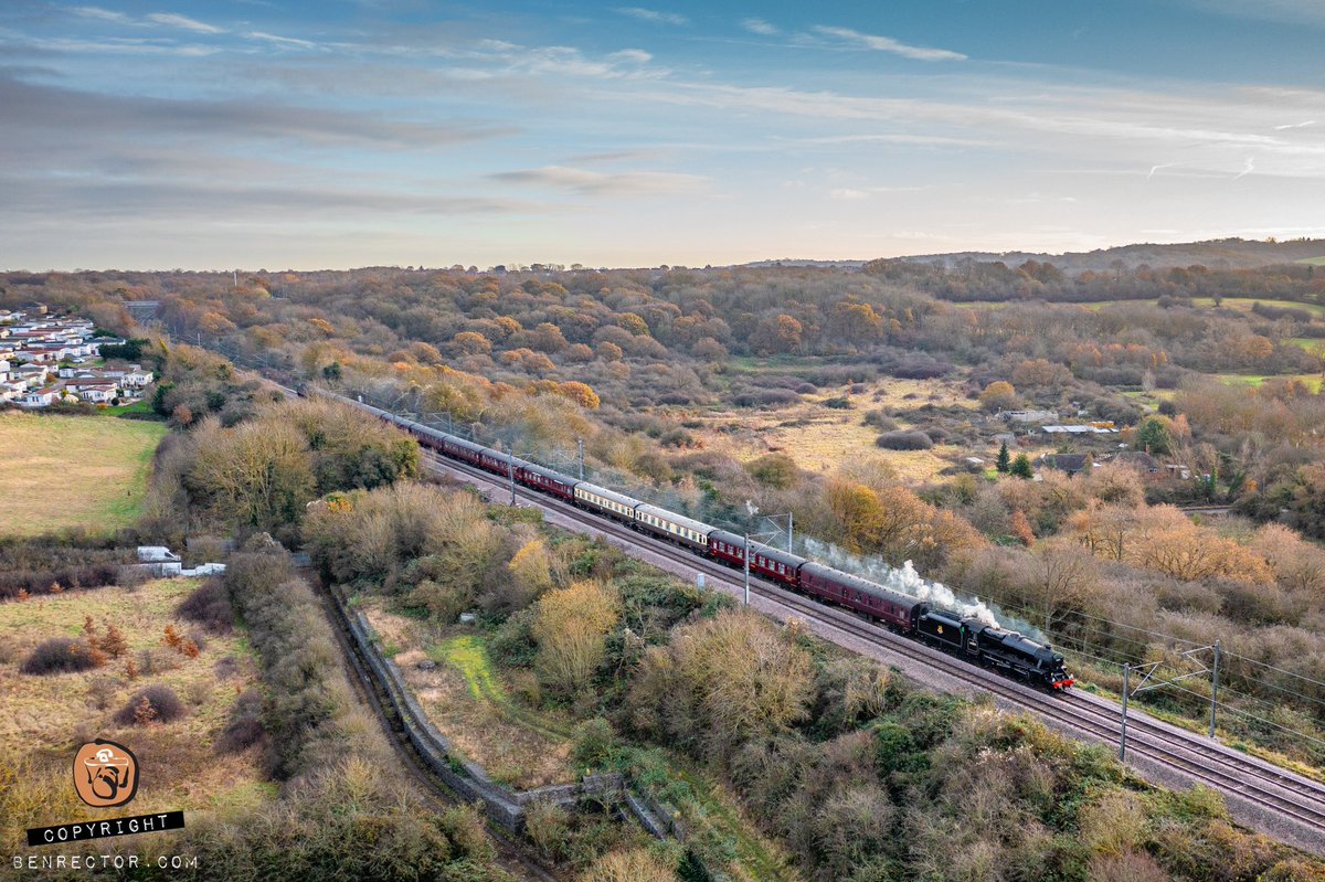benrectorphoto's tweet photo. @Steam_Dreams Many thanks for your reply. Just wanted to check so I can capture it when it passes through Essex. Here’s one from December 🌞🚂 https://t.co/1ehjblqxM4