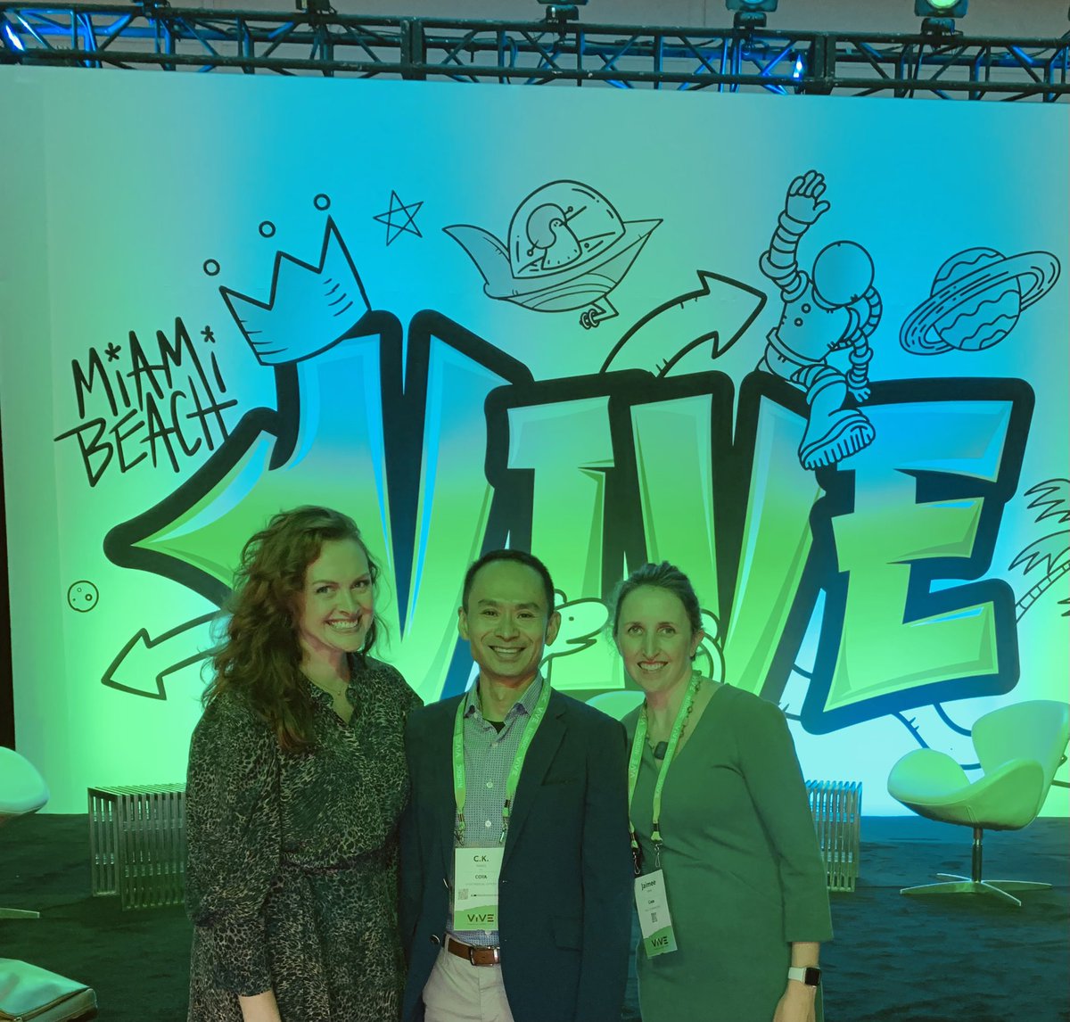WorkingJaimee's tweet photo. Great to see the amazing @jjfeds at #ViVE2022 - one of the best moderators in the game 👑👑👑 https://t.co/mQ8DwgBry0
