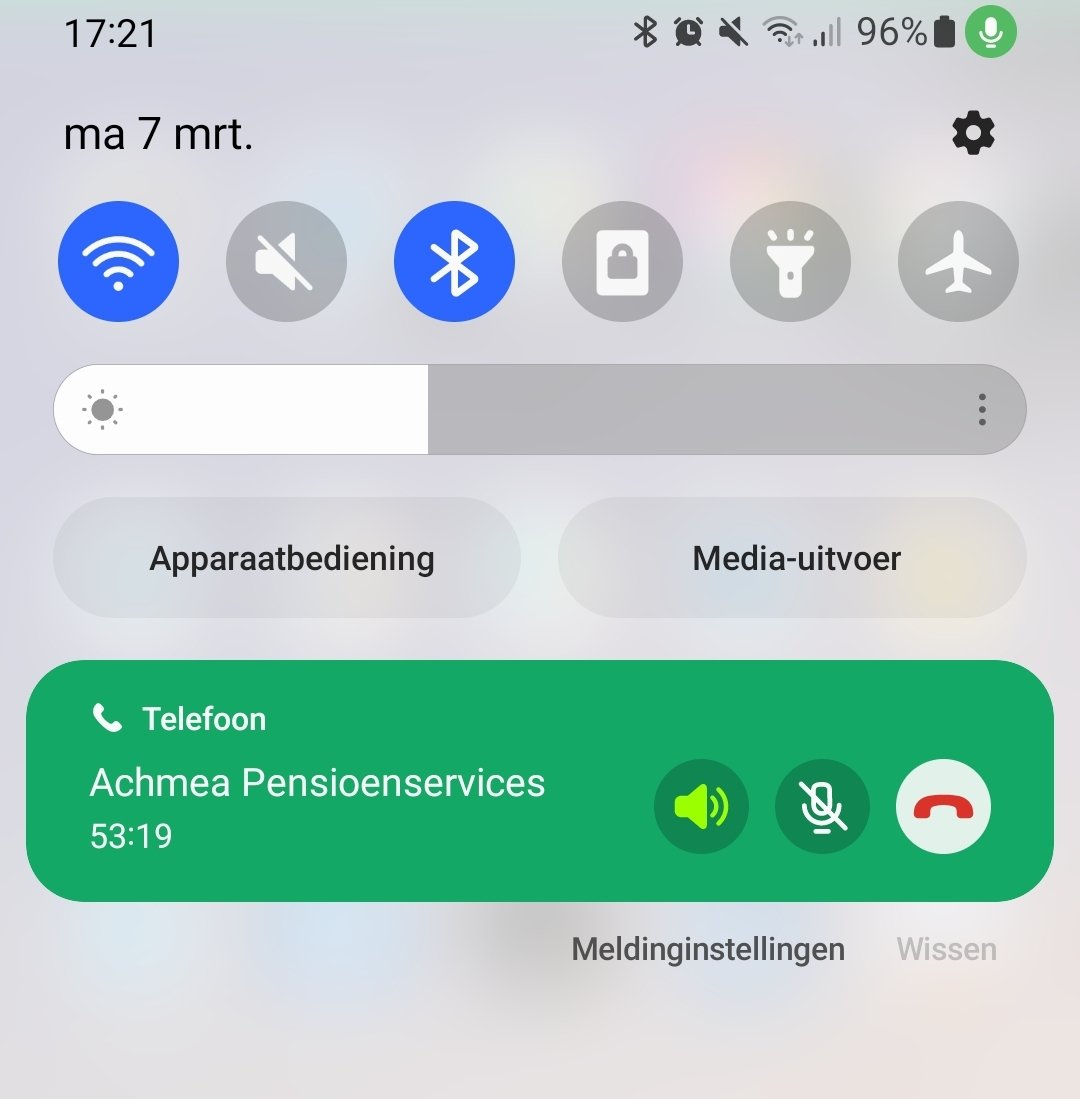 jwplug's tweet photo. Al 53 minuten in de wacht bij @Interpolis en nog steeds niemand aan de lijn. Online schademelding van 2 weken geleden nog steeds niet in behandeling. Na 4 keer bellen nog steeds niemand aan de lijn gekregen. Na 1 uur wachten valt de verbinding weg. @Interpolis #interpolis https://t.co/dD3CpFscso