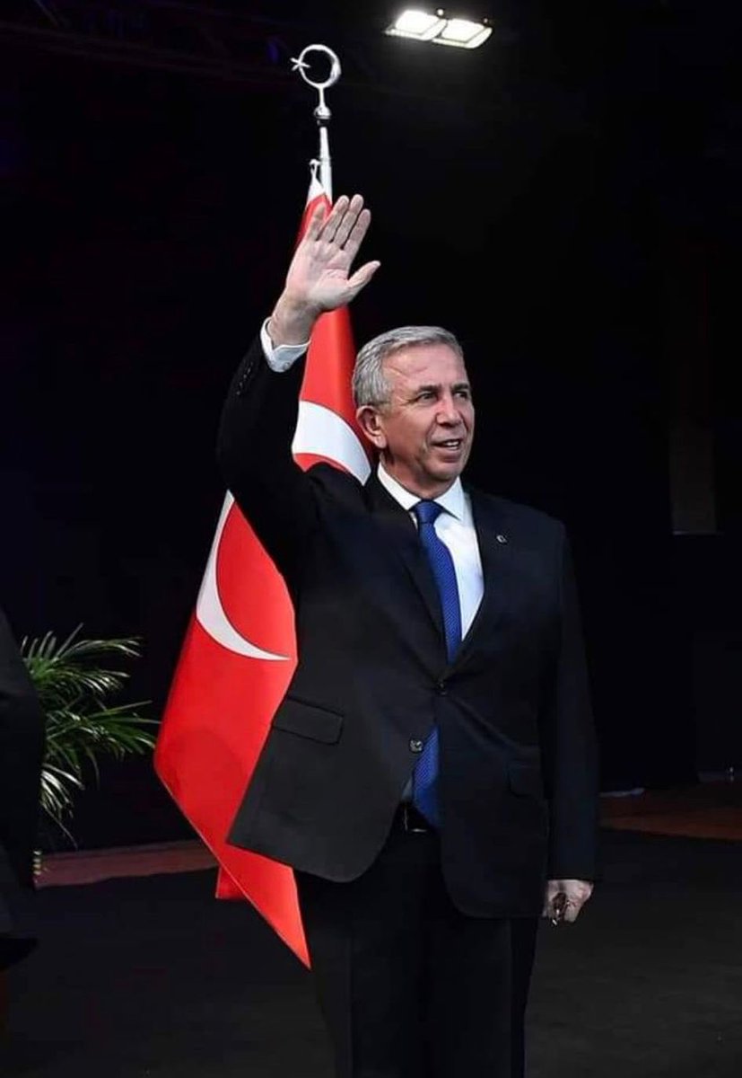 “Bu şehre bir günde metro getirilemezdi ama bir günde adalet getirilebilirdi. Artık bu şehirde yağma hürriyetine geçit yok.”

<a href="/mansuryavas06/">Mansur Yavaş</a>