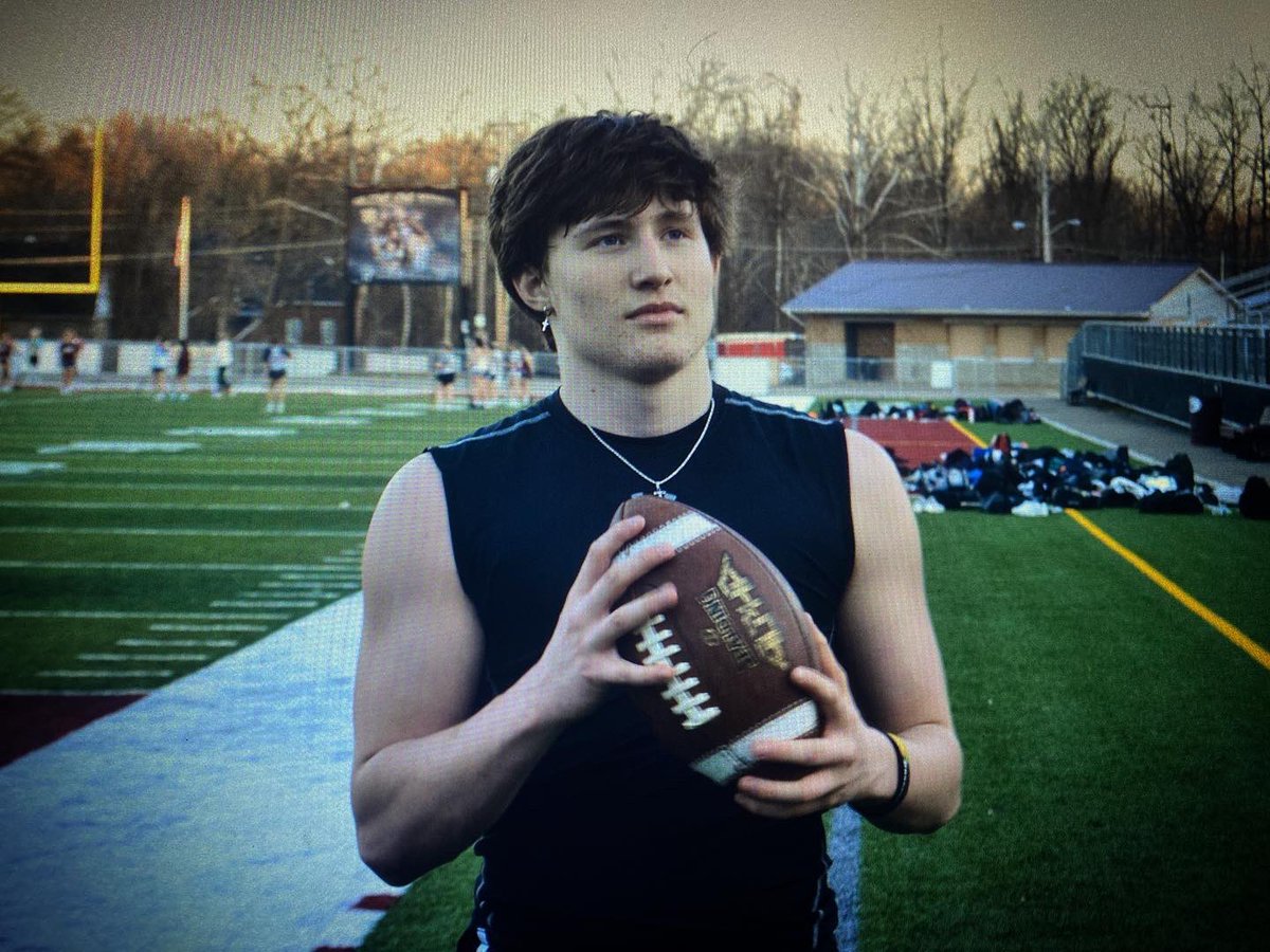 guner_flores's tweet photo. Been getting a lot of good work in with @Brady_Adamz.  #classof2025 https://t.co/FeUI70aaMG