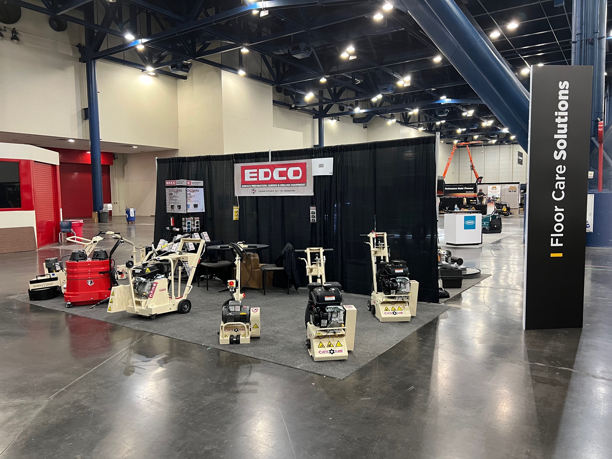 EDCO on Twitter "EDCO's Tony Calcopietro is all set up and ready for