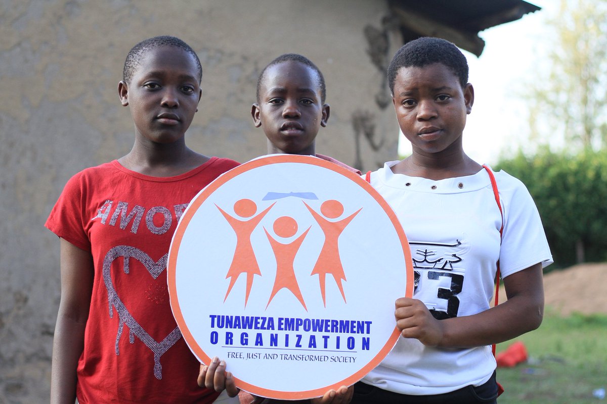With the long school break holiday in Kenya 🇰🇪  <a href="/GirlKeeping/">Keeping a Girl In School #usikueMSHY</a> and <a href="/TunawezaEmpower/">Tunaweza Empowerment Organization.</a> we embarked on village-level sensitization to adolescent girls and young women on Menstrual Hygiene management, SRHR &amp; re-assuring protection against #FGM this easter.
#StopEasterFGM  #BreakTheBias