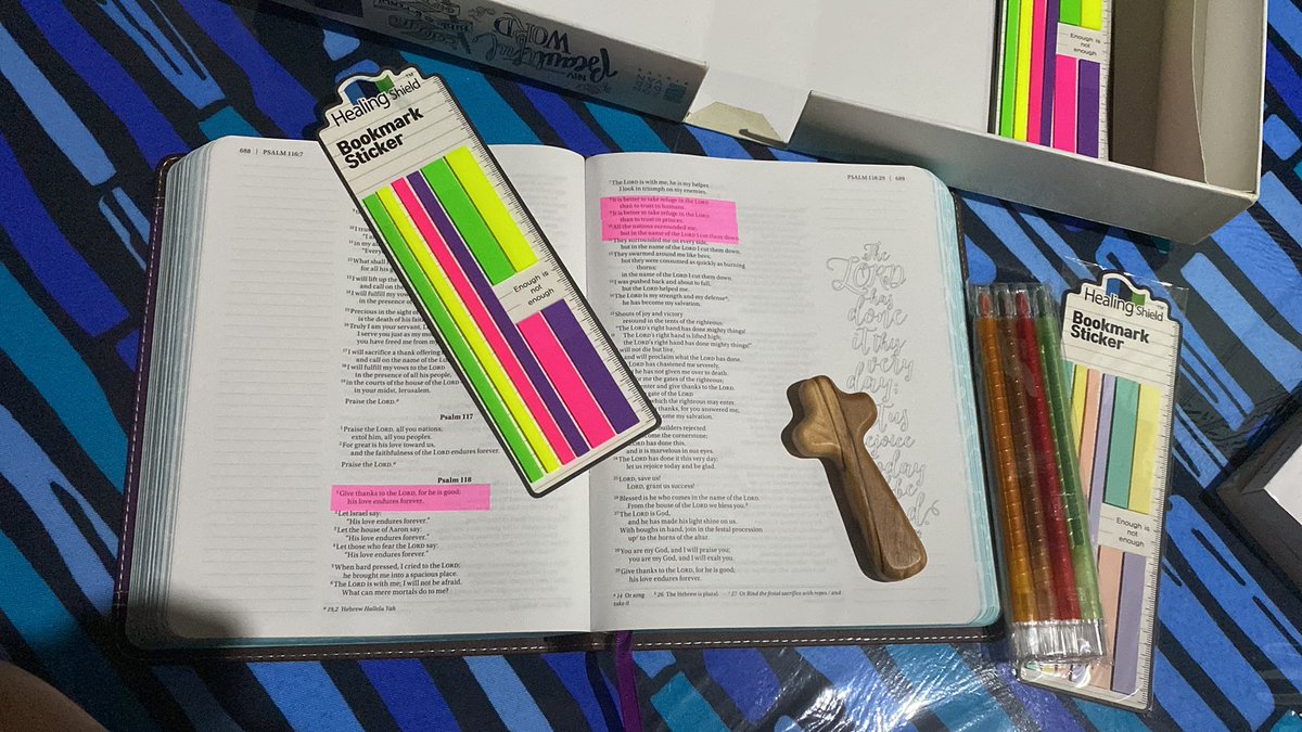 iamdanana's tweet photo. Instead of using highlighters. Bookmark stickers! ✨

Check the link: https://t.co/0KXYrxyGia https://t.co/6fBq9WQij6