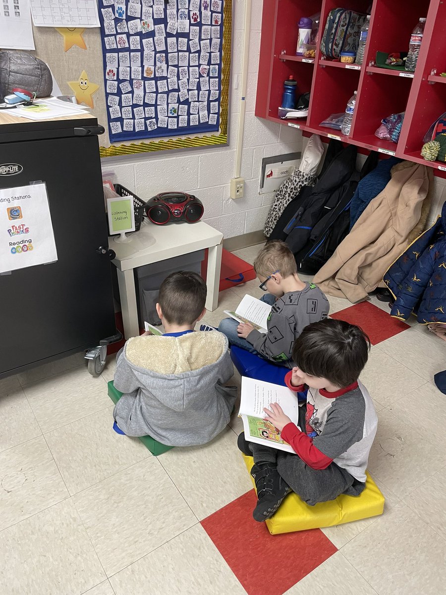 MrsPeceny's tweet photo. Our stations have officially started &amp; this teacher couldn’t be happier!! 🤗 #myjblions https://t.co/6fPbFn3YmC