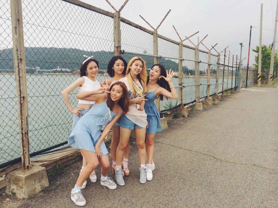 wixina_'s tweet photo. happy 9 years to my always and forever fave gg!! I will love and support them in everything they will do until the end of time I swear 🥺💗

#9YearsWithLadiesCode https://t.co/XPhhvEwNJj