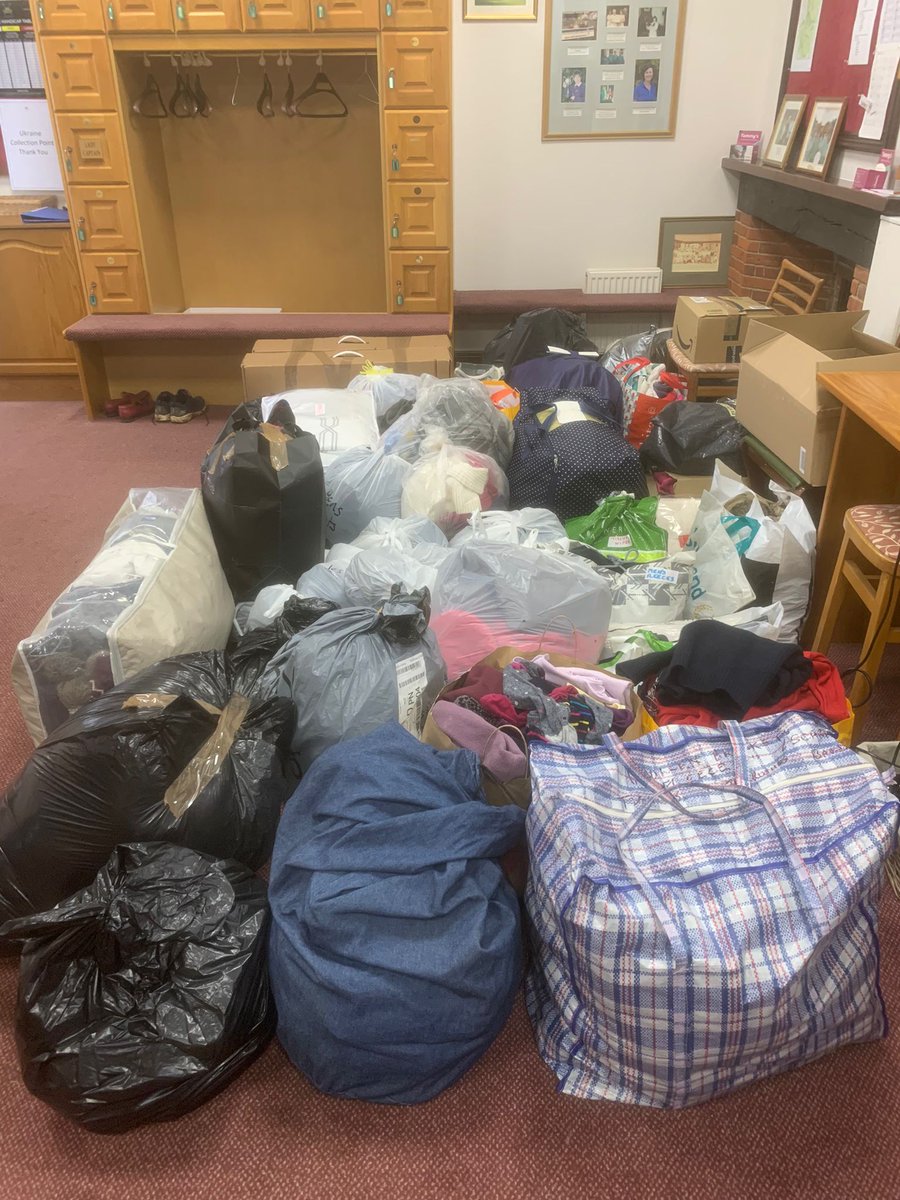 A fantastic response from our members to assist the Ukranian refugees in Poland. Organised by member Andy Hinde all the donations left the Three Horseshoes Pub in Thursley on Sunday afternoon.