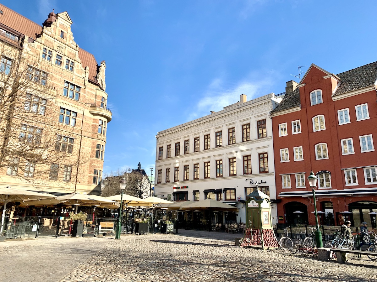 Lue 5 vinkkiä Malmöön #Ruotsi #matkablogi

thepresentisperfect.com/malmo-nahtavyy…