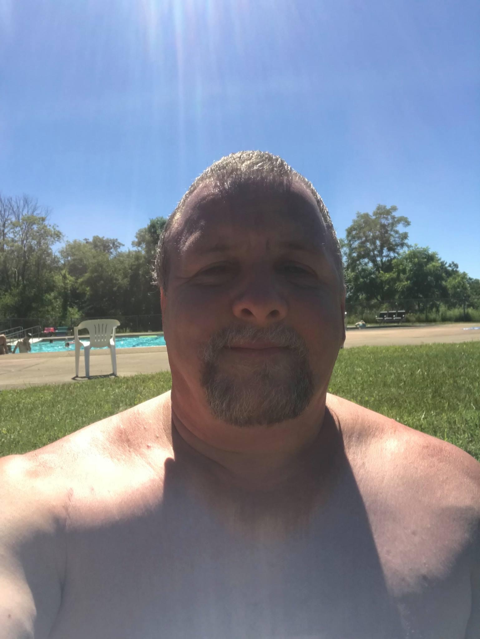 4 pic. #FormerStrongmanCompetitor #GodsHammer #EmlentonPA #Muscles https://t.co/Ev1KqAAwzo