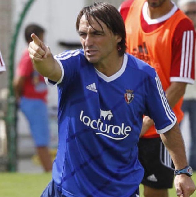 EldaUnionCF's tweet photo. 🚨NOTICIÓN‼️🧐
👉Este miércoles por la tarde, Juan Iribarren estará en Elda. Dará un curso de formación a nuestros entrenadores y nos explicará su metodología y planificación del entrenamiento en el fútbol.👨‍🏫📚 🚨
⚽️@villarrealcf11 https://t.co/E8Ox1RgdQT