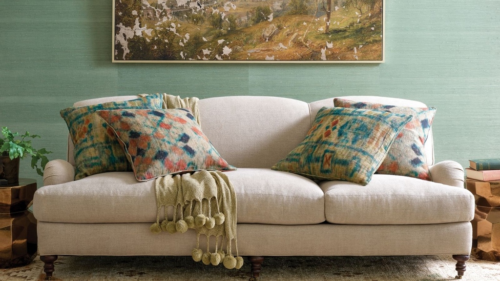 All good things must come to an end… but fear not, one more day to shop our Spring Décor Sale and save. @annieselke bit.ly/2wfUpNH