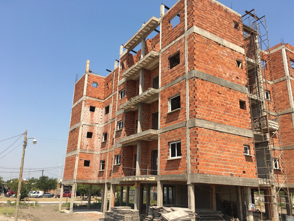 🔶La obra ha avanzado satisfactoriamente en el mes de febrero con un 5.86 % que, agregándose a los porcentajes anteriores certificados, suman hasta el momento un 52.71 % del total de obra, cumpliéndose con los objetivos propuestos en el Plan de trabajo previsto🛠👷‍