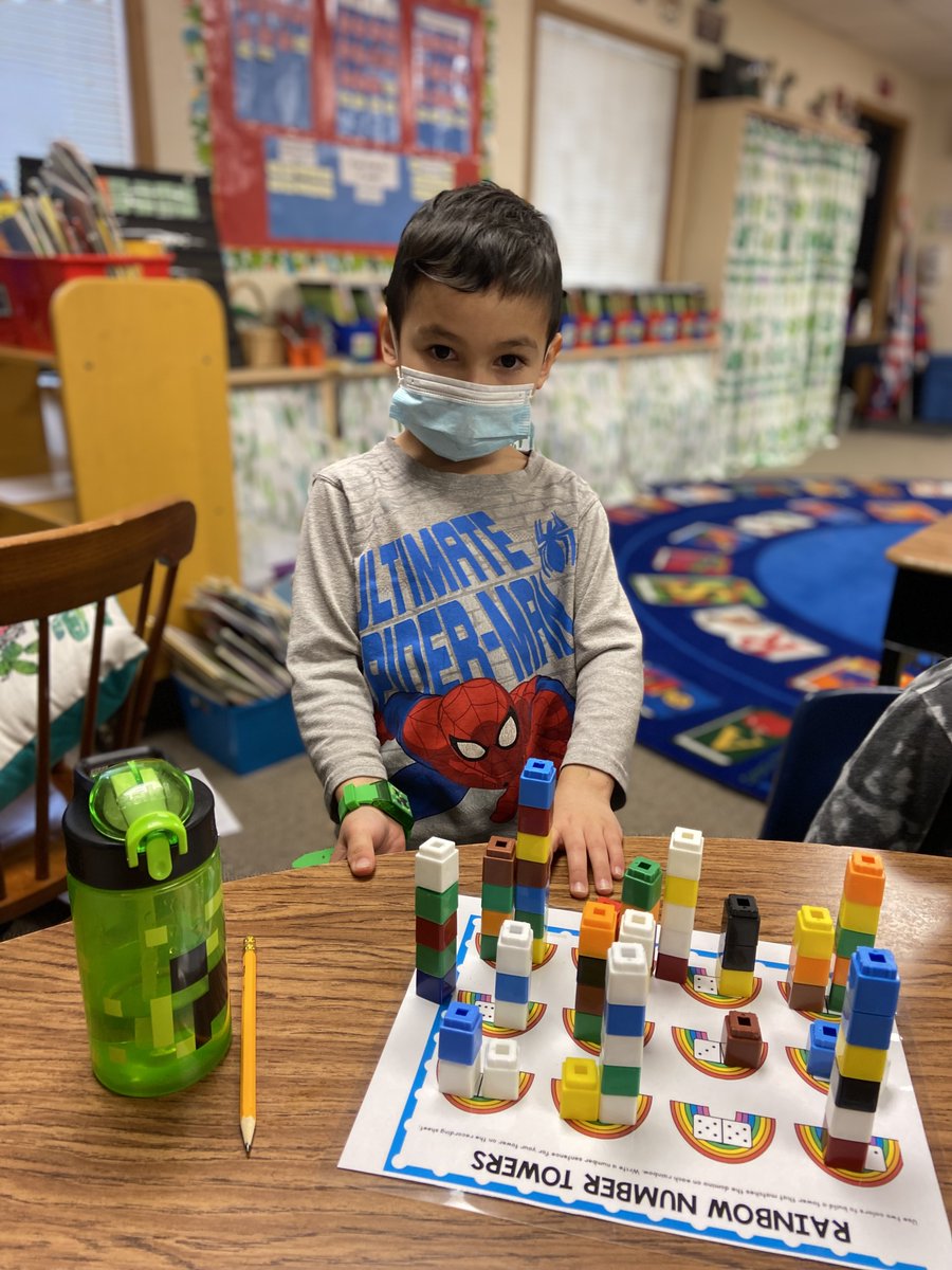LKMSLightning's tweet photo. Kindergarten Students Practicing their mathematical fluency making rainbow number towers. #YCS #Eureka #Student Centered https://t.co/zCBr75neKB