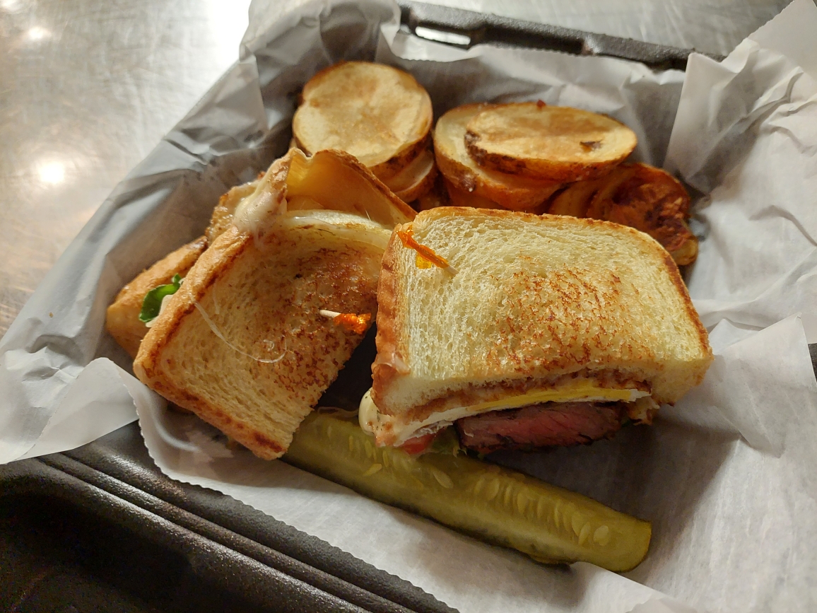 pressgrill's tweet photo. We strongly support your aspirations for good eats..! One example: NATHAN’S ALL-BEEF DOGS and STEAK + EGG SANDWICH are the specials, and we serve from lunchtime ’TIL 12 AM. Bring yourself by to eat, or call 298-1014 and get ADULT BEVS W/ CARRYOUT..! https://t.co/R71lozC0ak