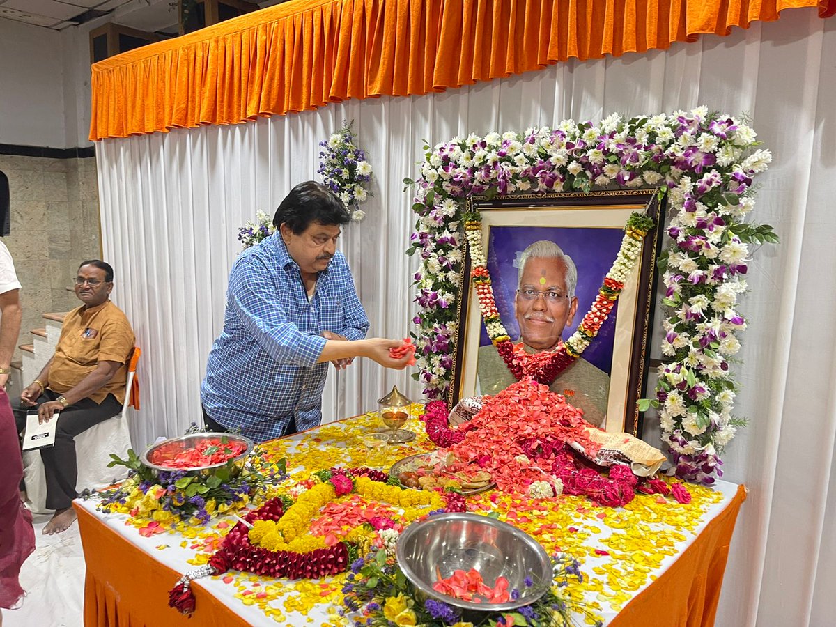 N_RamchanderRao's tweet photo. Attended the Shradhanjali Sabha on the Pratham Punyatithi of Late Shri. Om Prakash Sharma Ji, who was a Senior BJP leader of Begum Bazar. https://t.co/Xwb4cwXWPX