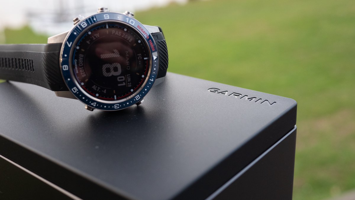 sebrogues's tweet photo. 🙏🏻 Cheers @garminfrance et @garminmarine_france pour ces deux modèles #Captain ⌚ offerts aux gagnants de la @Transat Jacques Vabre 2021 🇫🇷
#garmin #garminconnect #garminaddict #captain #watchlovers https://t.co/R5dju45iKv