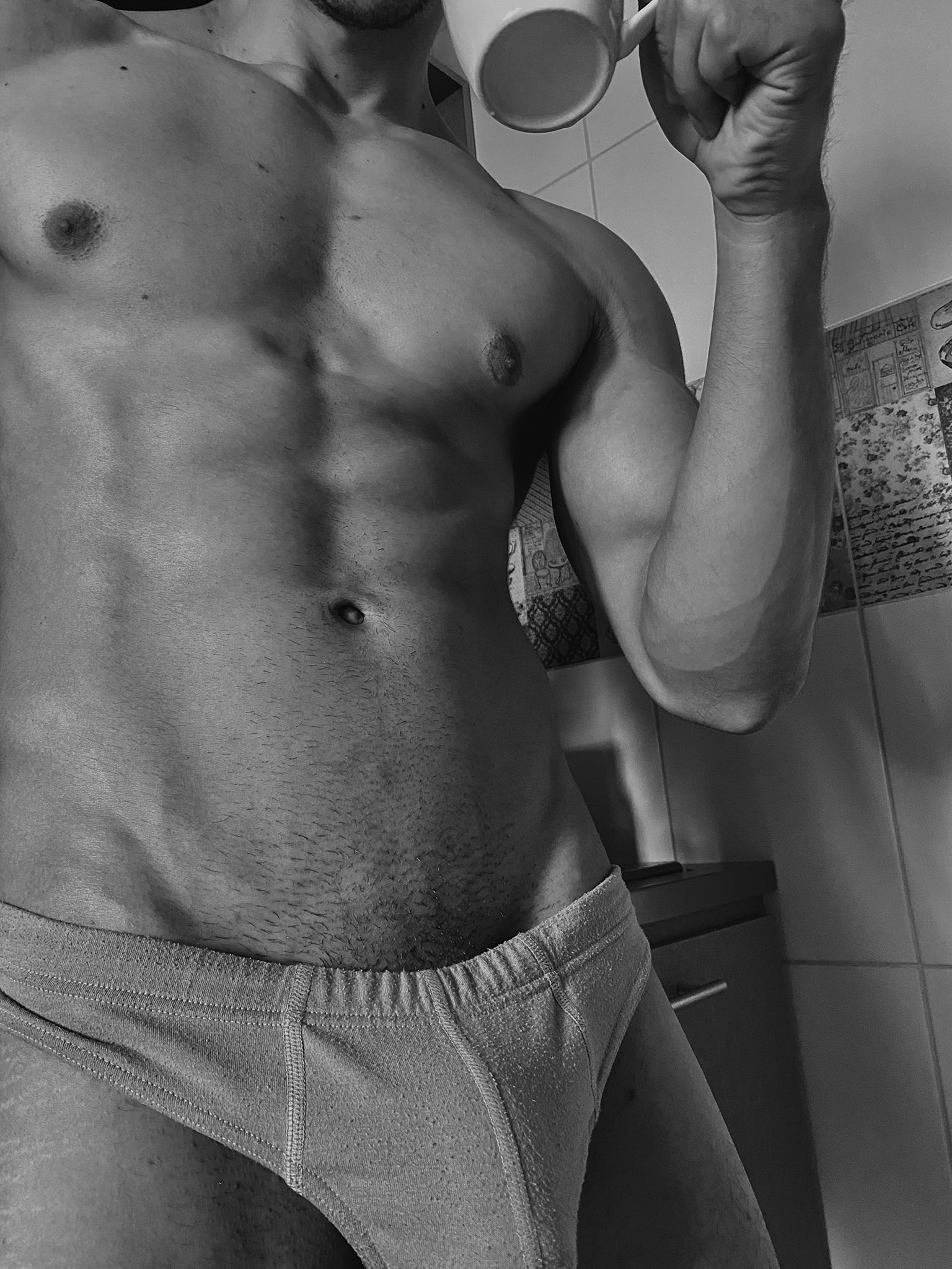 Hey good morning I hope that you take your colombian coffee ???? mmmm  see u soon in #onlyfans  and #Flirt4Free