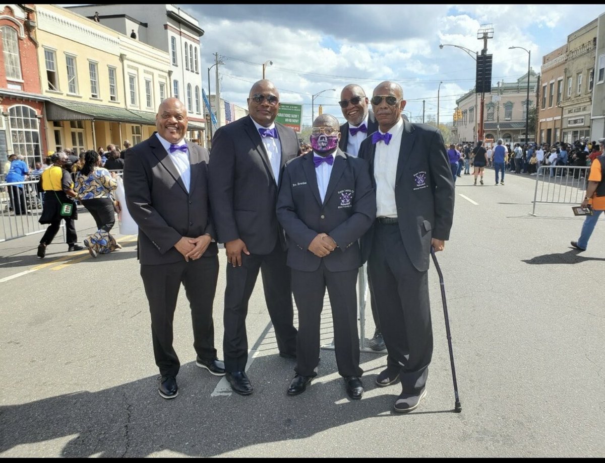 donald575's tweet photo. Selma https://t.co/PmCdt2QpRI