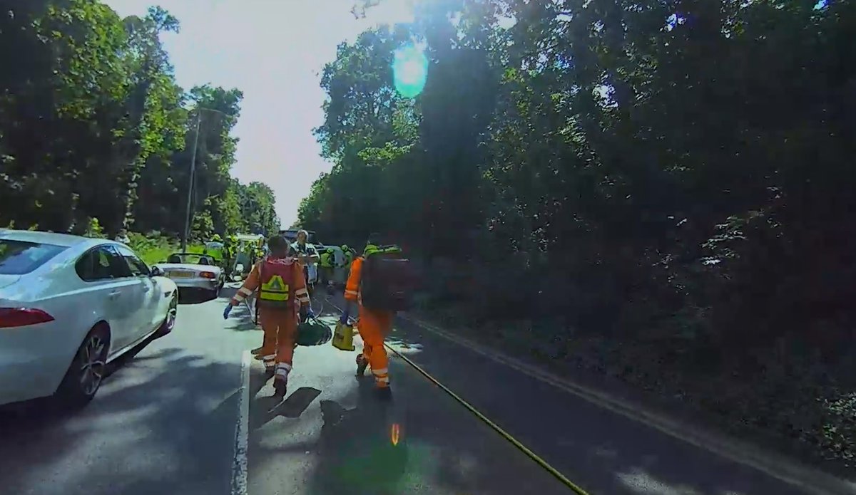 LDNairamb's tweet photo. Working with @LondonFire our crew carefully extricated Phil from the car & stabilised him at the scene before assisting @Ldn_Ambulance by road to @StGeorgesTrust.
The accident has left Phil paralysed from the chest down, & recovery has been difficult: https://t.co/8qZ9tzxwbL https://t.co/1GOY0n7HMc