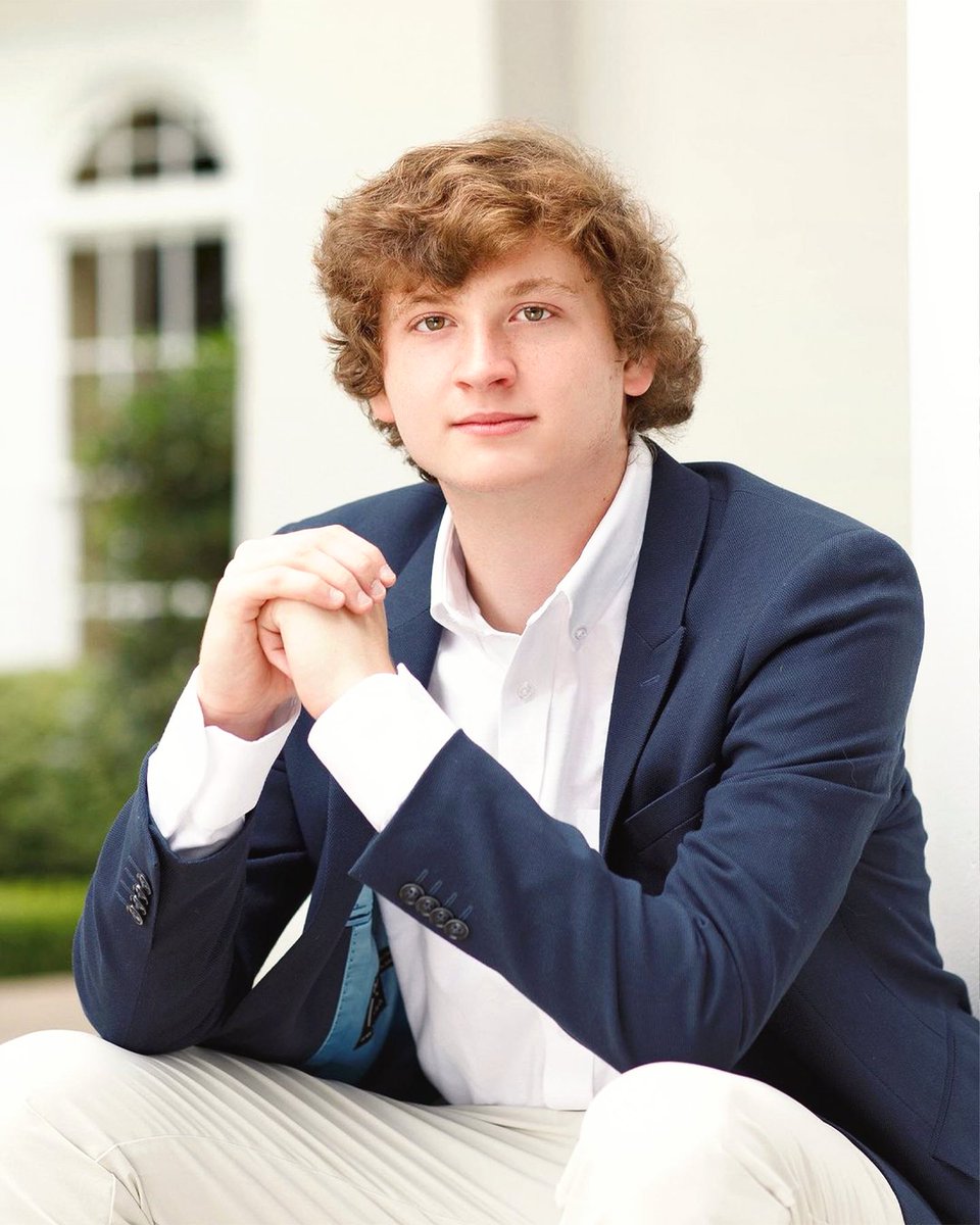 Beta's Zeta Phi Chapter at Missouri sets the bar high for leadership and academics. That's especially the case for Brother Clay van Eaton '25, who was named a distinguished Top 14 Freshmen by Omicron Delta Kappa. Not to mention, this is only after one semester; congrats, brother!