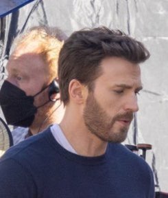 chris evans beard 2022