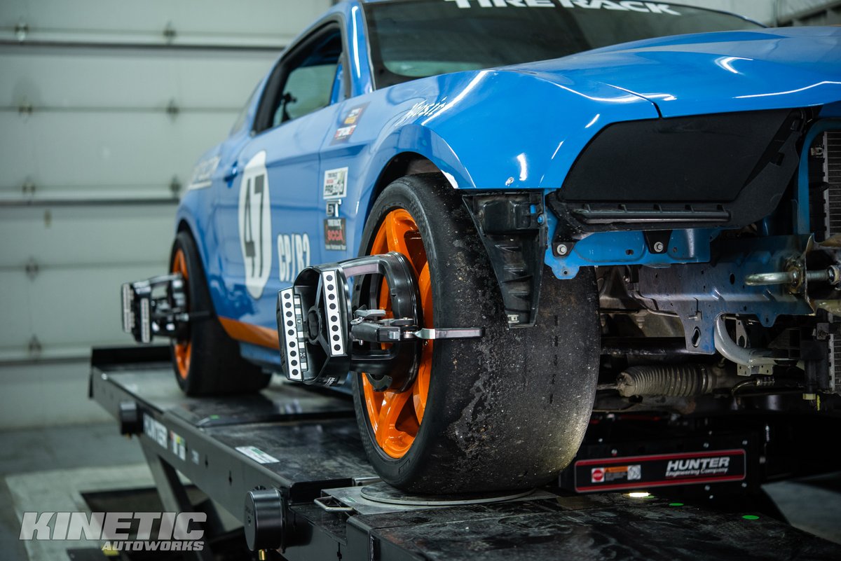 KineticAW's tweet image. Mustang race car in for some custom alignment specs. #alignment #hunterengineering #ford #mustang #scca #mustanggt