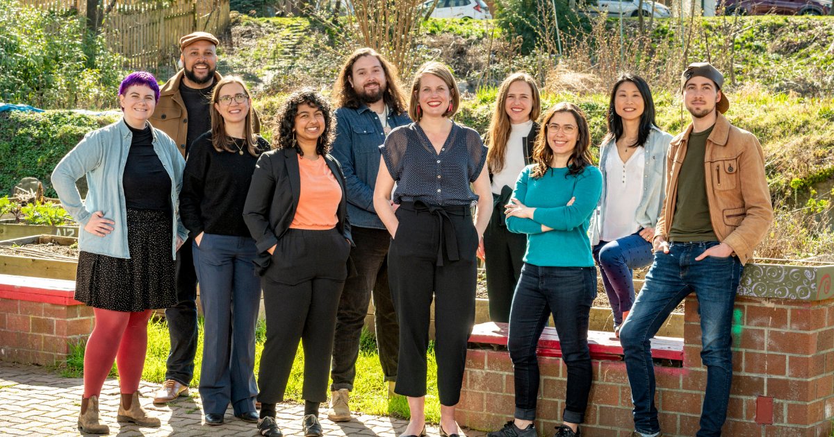 OneCityVan's tweet photo. We’re thrilled to introduce our 12 outstanding candidates for Vancouver’s upcoming municipal election!

Please meet these dedicated Vancouverites already doing the work in their communities — now running with Christine Boyle &amp; the OneCity team! #vanpoli

https://t.co/4rDYrmW6E0 https://t.co/LmErS6UnOc