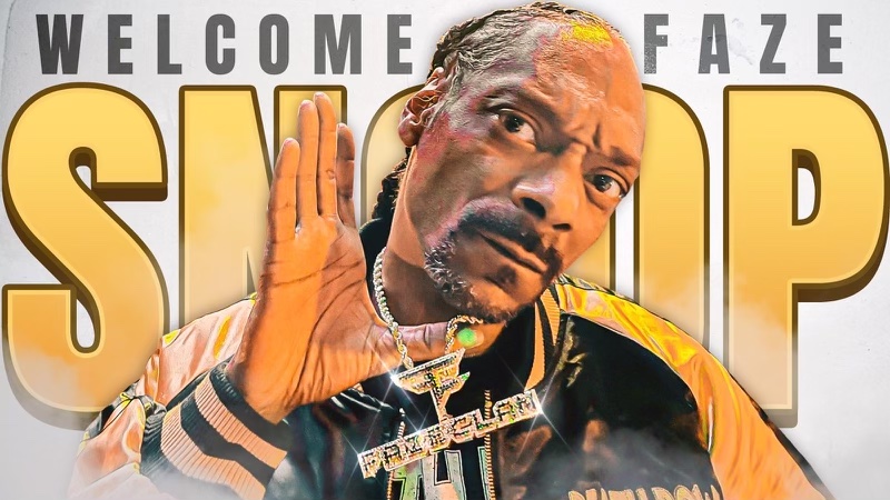 FaZeComms's tweet image. We are proud to announce the one and only @SnoopDogg  aka “FaZe Snoop” as our newest member who will also join our board of directors. Welcome to @FaZeClan, Snoop!