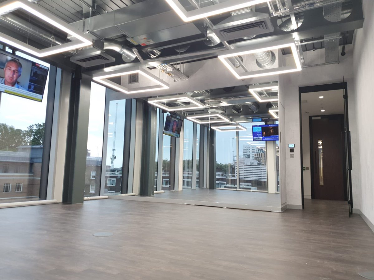 cap_powerdata's tweet image. Completed Project!

Great effort by the team at Capital Power &amp;amp; Data for main client Saudi Aramco 

Installing the Power, data and lighting at their Portman Square Offices. 

#power #data #interiorfitout #electricalcontractor #lighting