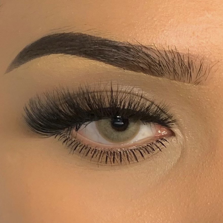 roedayo's tweet photo. Would you wear bottom lashes? π #bottomlashes https://t.co/RIRsLzxoRC