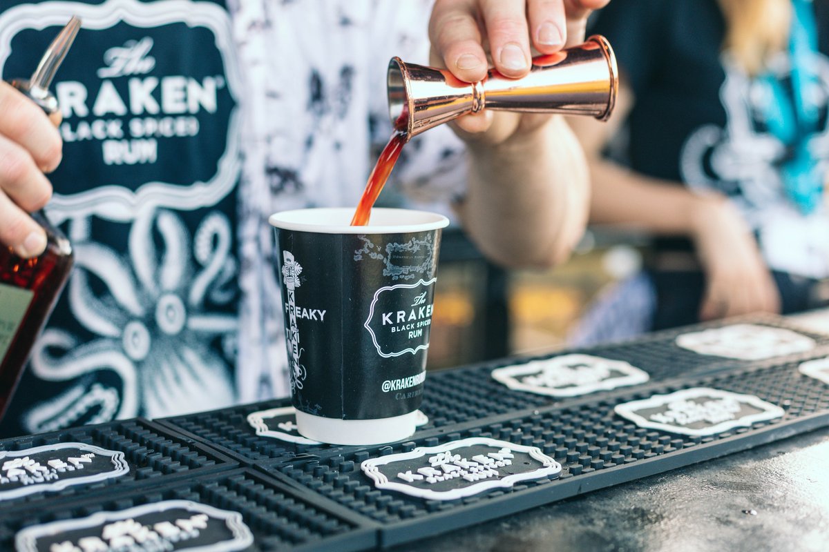 If The Beast were to mix his legendary spiced ink rum with any flavour, what would you go for...? A twist of citrus? An infusion of coffee? Or the blood of a Hammerhead Shark foolish enough to sneak into The Kraken's Lair last night.... 👀👀