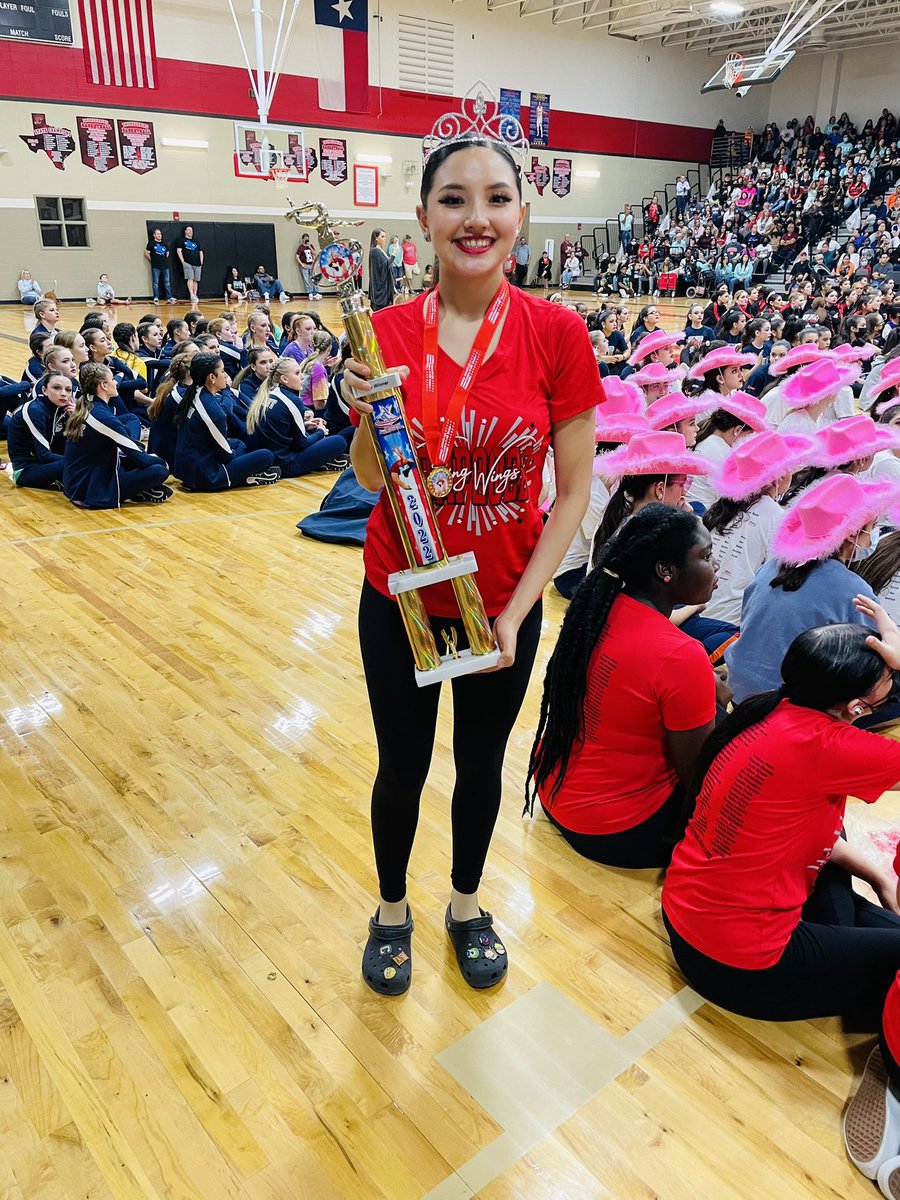StevensPepSquad's tweet photo. Congratulations to our soloist Clarissa on receiving 1st place π You did amazing! #SoaringWing #ADTSCompetition #StevensHS https://t.co/fyi5oEi9r9