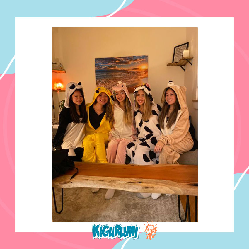 Sleepover in kigurumi onesies😍 
Shop now: kigurumi.co