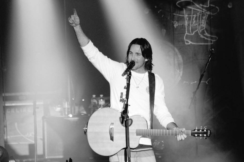 Jrnedrow1's tweet photo. Here's some photos that I captured of @jakeowen @TheAmpSA on March,3rd 2022 https://t.co/2yPiNau8in