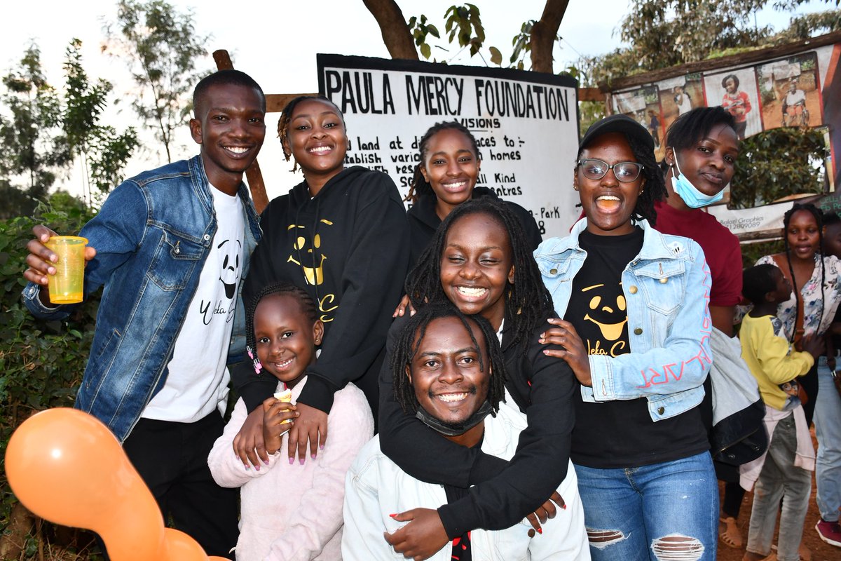 WekaSmile's tweet photo. Just as Charity begins at home, so do  Smiles.
#GratitudeIsAMust https://t.co/mpnBdgLjxx