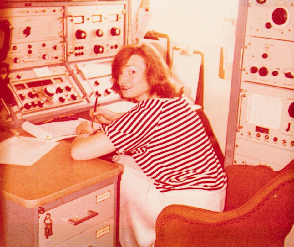 nz_maritime's tweet photo. In celebration of #InternationalWomensDay we're sharing the remarkable story of Pip Were. In 1974, Pip became the 2nd ever female radio officer in NZ’s Merchant Navy, facing down at least one captain who referred to her as “that dumb bird”.
https://t.co/x4K2JUJ5yI
NZMM2009.213.26 https://t.co/rDfB9VyXye
