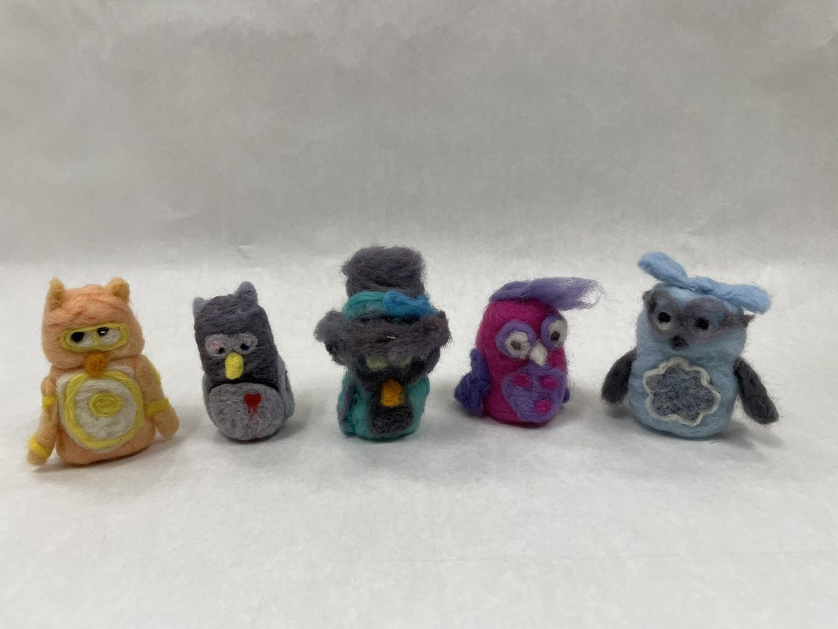Ms_Martin_Art's tweet photo. These needle felted owls were a HOOT with my 7th grade artists! https://t.co/QzurRRFZUp