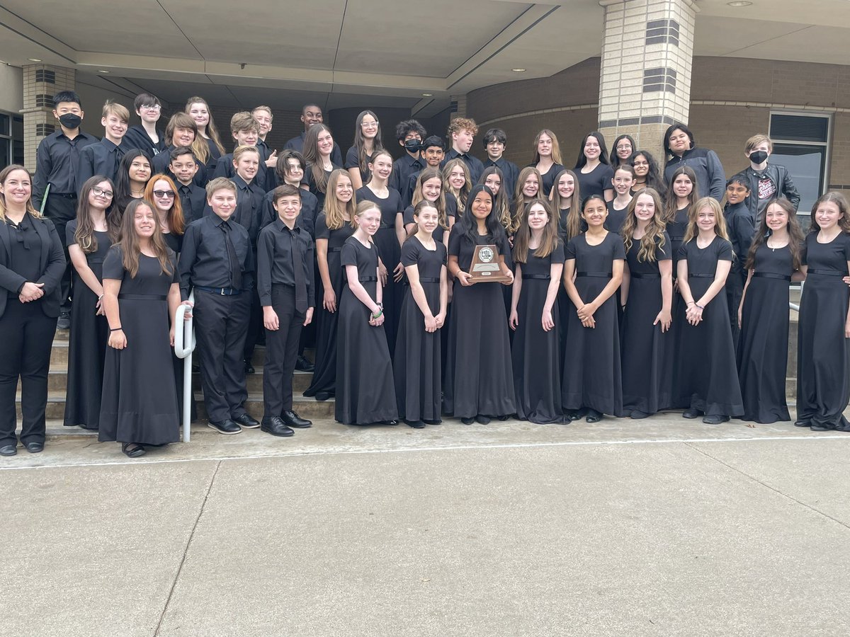 DowningMSOrch's tweet photo. Both of our orchestras went to UIL over the last 2 school days. Both received the highest marks from ALL SIX judges, earning them both the “Sweepstakes” award! Congrats everyone! https://t.co/mNFhOaODGs