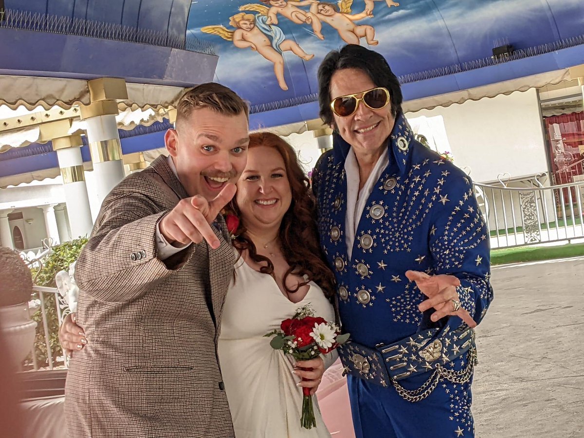 JamesSmolko's tweet photo. As some of you may know, I got married this weekend! Savannah Fehling and I wedded at A Little White Chapel in the high desert of Las (“The”) Vegas.

@suhfanna I cannot wait to grow old and gross with you. You’re stuck with me now, woman! https://t.co/Dzq1EE8Q11