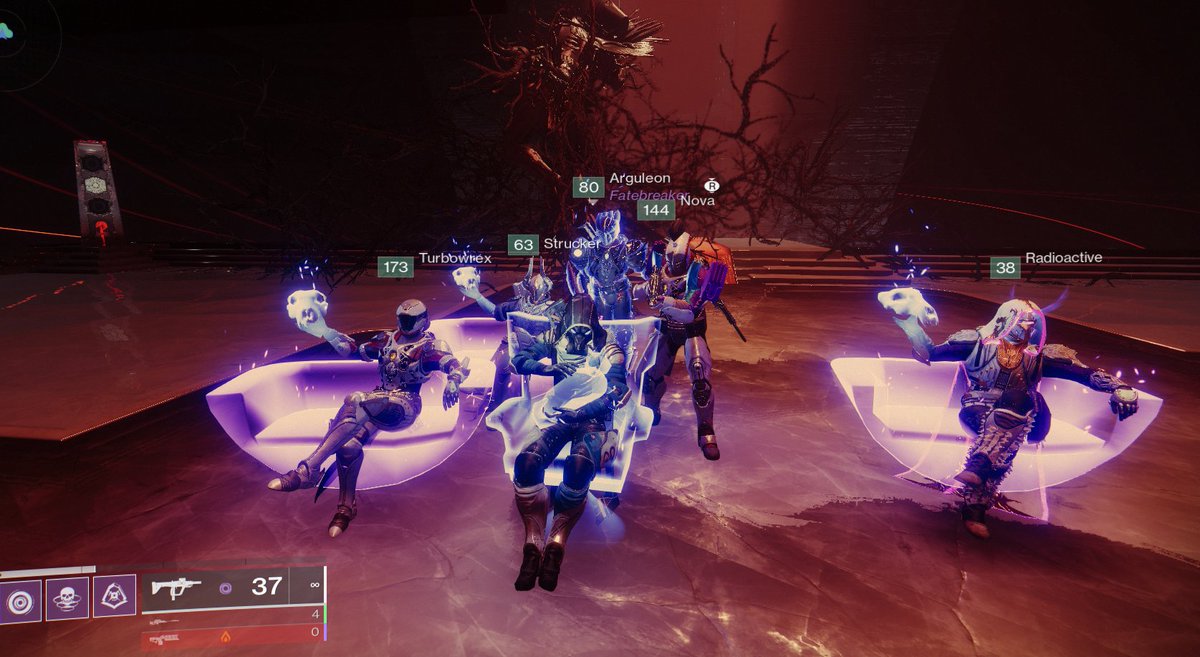 Just beat the raid in contest mode and we ended just over 10:02am PST 

Please pray we are able to get the emblem 🤞🤞 
<a href="/A_dmg04/">dmg04</a> <a href="/Cozmo23/">Cozmo</a> <a href="/DirtyEffinHippy/">Liana Ruppert ➡️ GDC</a>