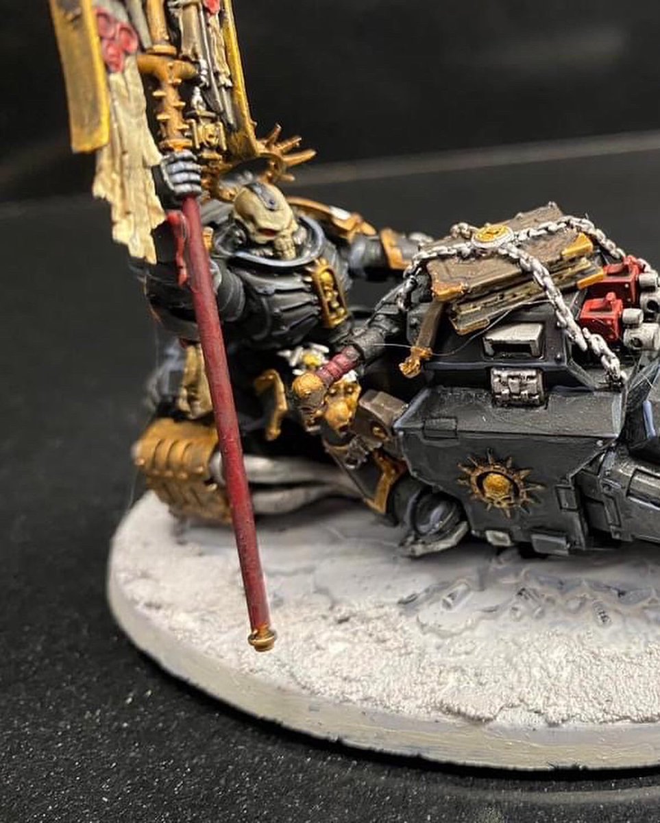 theeternalcrus1's tweet photo. #btweeklyupdate Happy Monday to you all. Especially all our new followers. Our next competition #apr2022btbannercompetition is #convertandkitbash. We are asking for ONE model you have converted yourself. Why don’t you join and take part:- https://t.co/GQWVppQukr Part 2 https://t.co/DcY9ZFdyVs