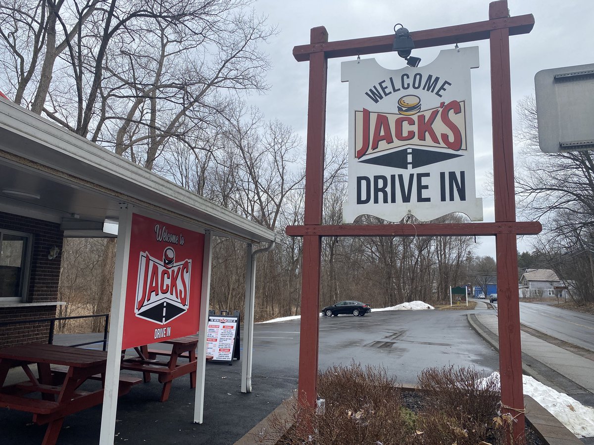 jennseeligtv's tweet photo. YUM! I got an early lunch at Jack’s Drive-In in #Wynantskill this morning. Today, the iconic burger joint is opening its door for the 84th season. Stop by…you won’t regret it. 😋🍔https://t.co/l00U05YAiF https://t.co/u8f9n2LGk3