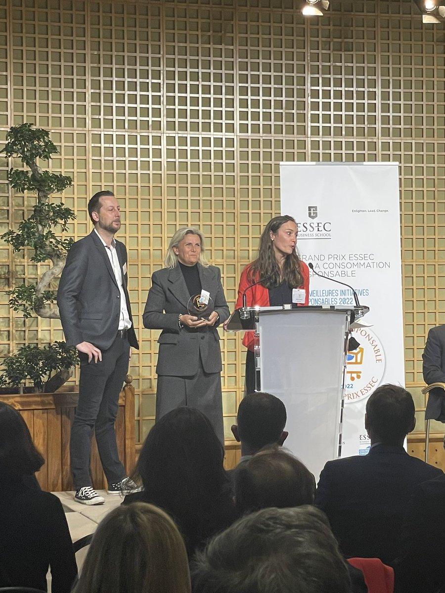 Frederique Bayre tweet media