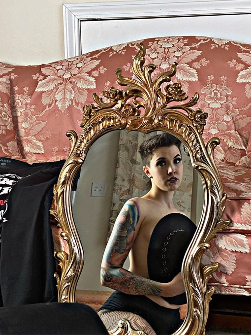 yee haw🤠 https://t.co/61HezuJ7Nx<a href="/tag/pride"class="tags"><span>#pride</span></a>