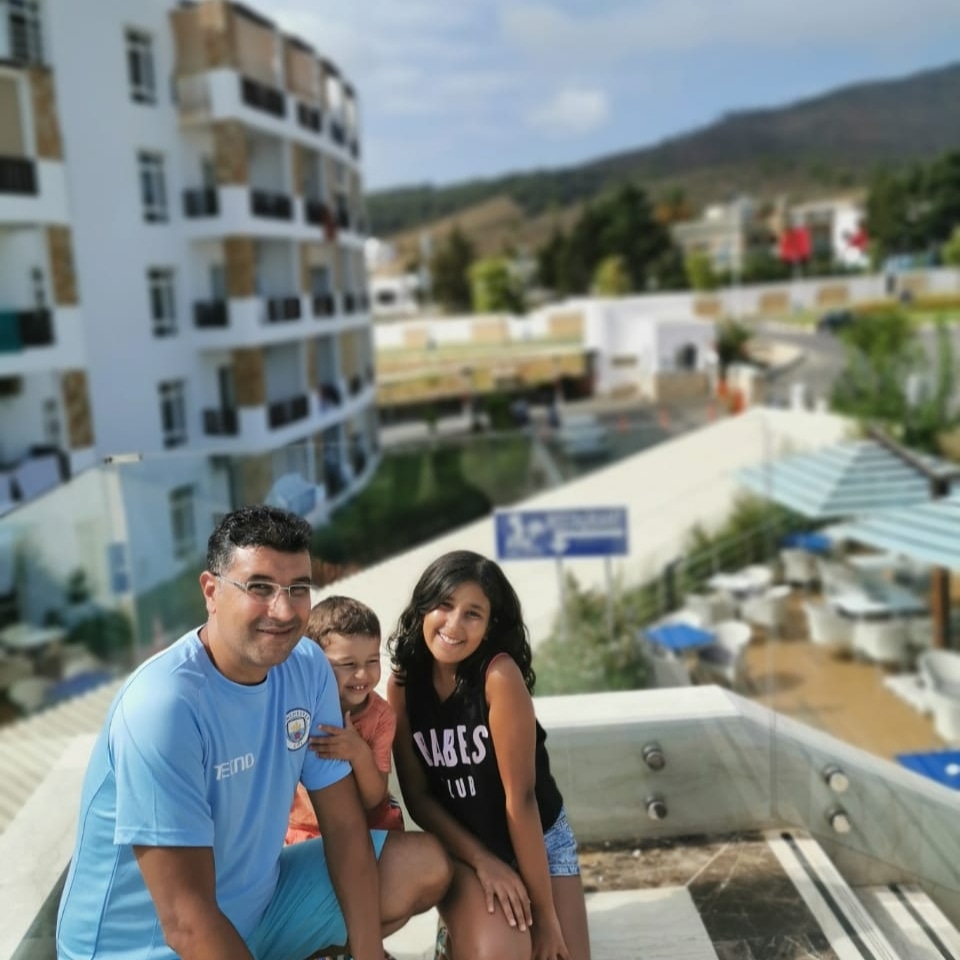 rami436's tweet photo. @CarlcareGlobal A country with diverse traditions, customs and terrain, desert mountains, seas. Mild weather all year round, in addition to the warm reception and variety of food. Welcome to Morocco
The best country in the world
#MyCountryMyPride #Morocco @CarlcareGlobal 🇲🇦🇲🇦🇲🇦🇲🇦🇲🇦🇲🇦 https://t.co/vE6NYGvWR5